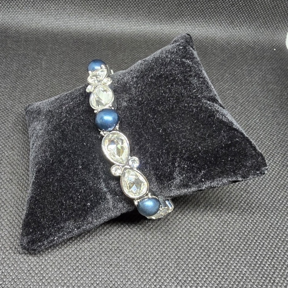 No Label Silver Tone Blue Bead & Clear Oval Crystal Beaded Stretch Bracelet‎